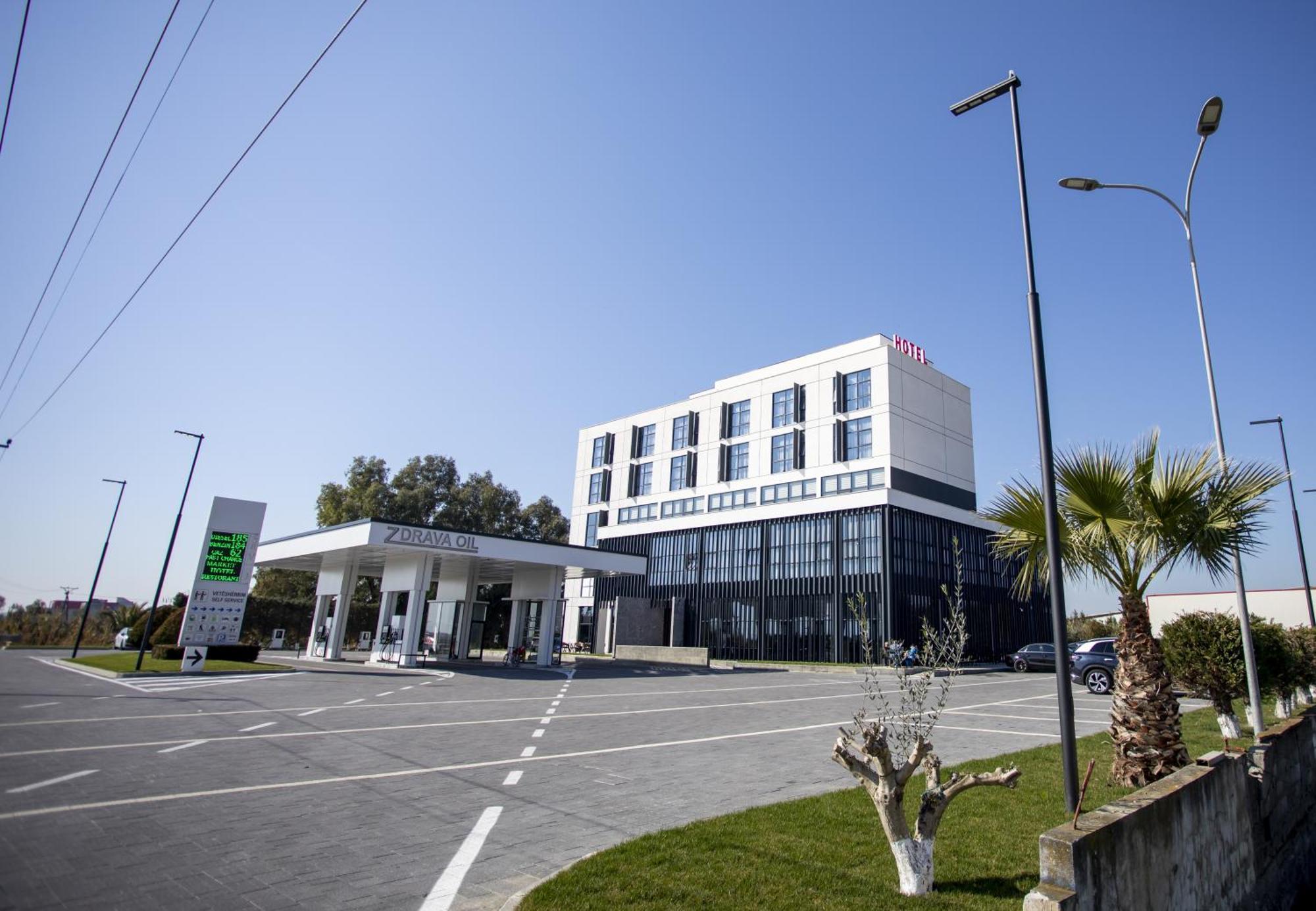 Resort Zdrava Savra Buitenkant foto